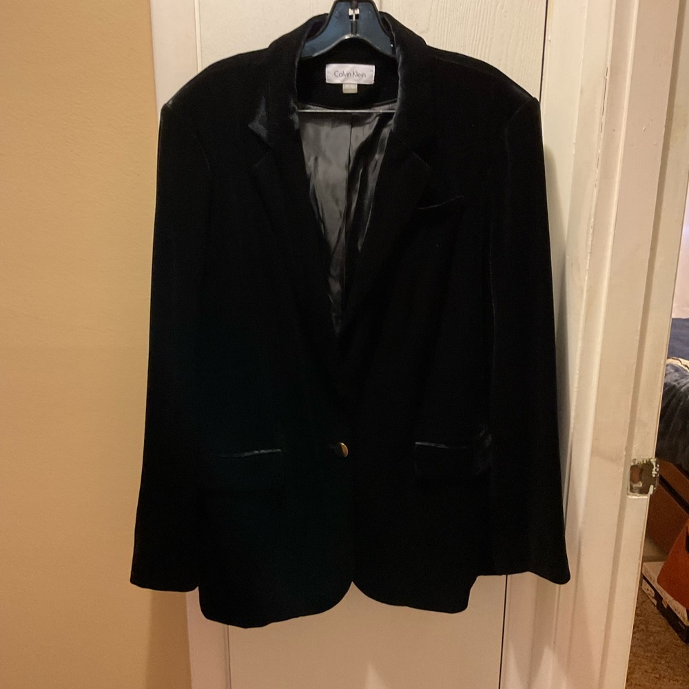 Womens Black velvet jacket